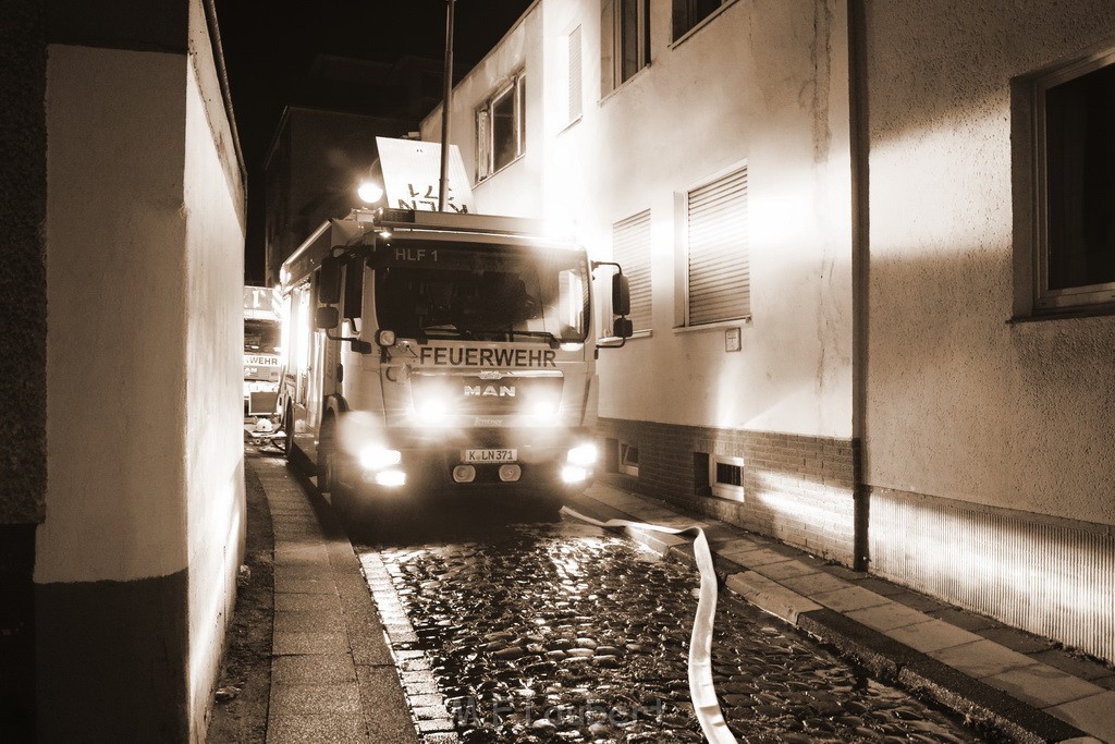 Feuer 2 Koeln Innenstadt Hochpfortenbuechel P107.JPG - Miklos Laubert